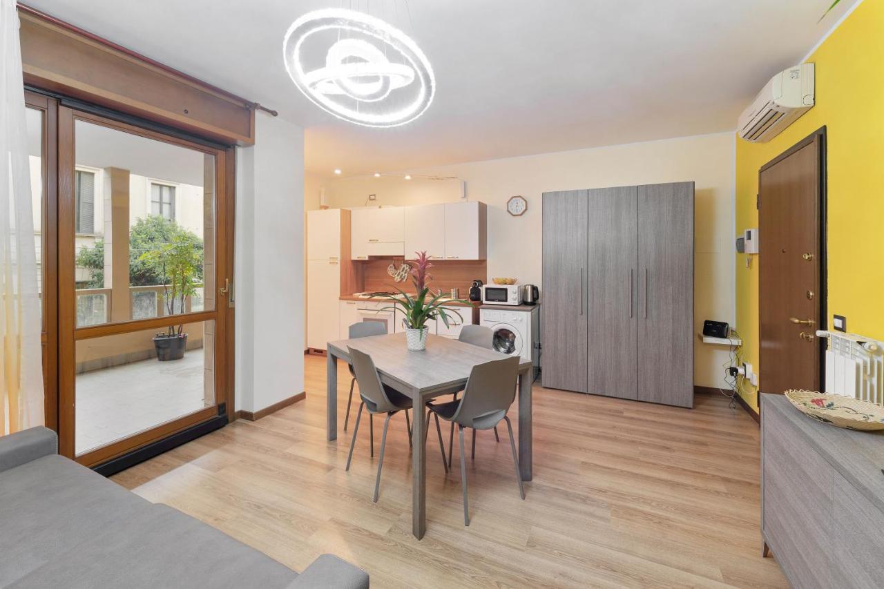 Best Way Rent - Appartamento Con Terrazzo Zona Sempione Milan Exterior photo